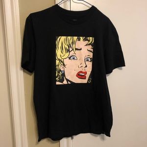 Graphic t shirt